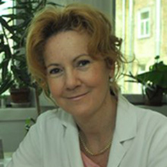 Dr. Csécsei Éva